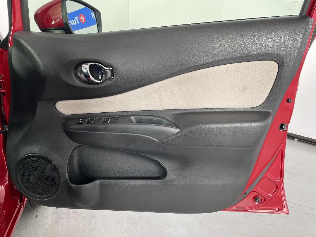 Photo '15' of Nissan Note