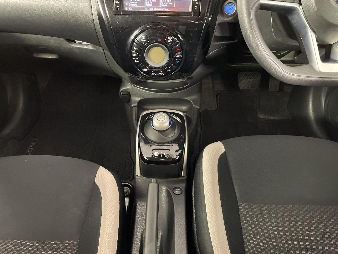 Photo '18' of Nissan Note