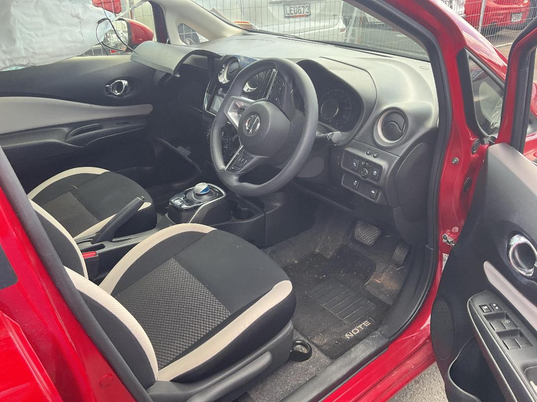 Photo '13' of Nissan Note Photo '13' of Nissan Note