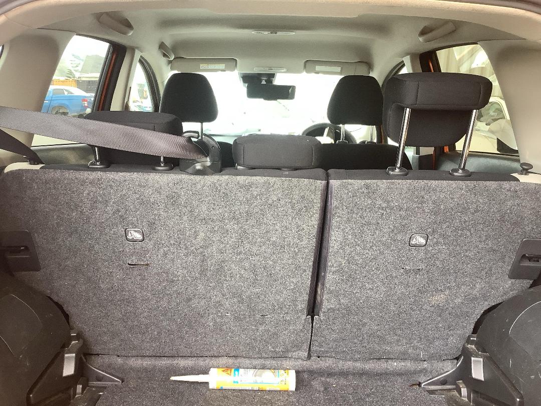 Photo '11' of Nissan Note E-Power Photo '11' of Nissan Note E-Power