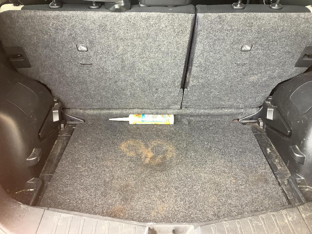 Photo '10' of Nissan Note E-Power Photo '10' of Nissan Note E-Power