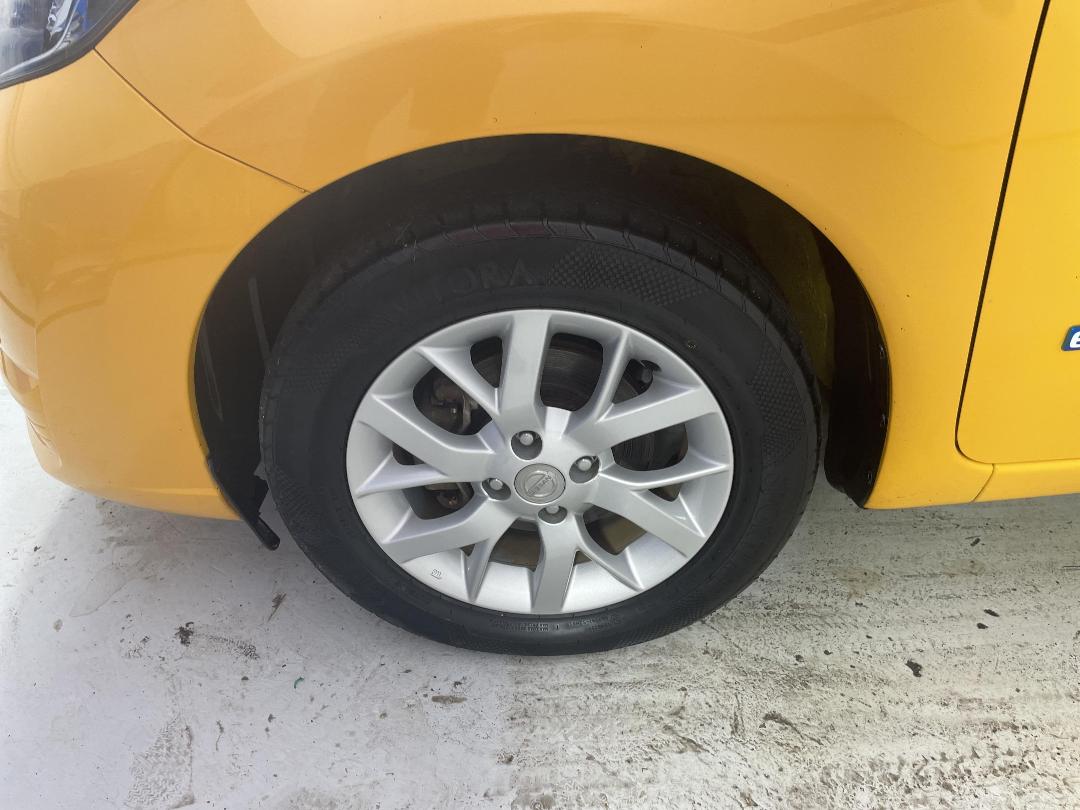 Photo '10' of Nissan Note