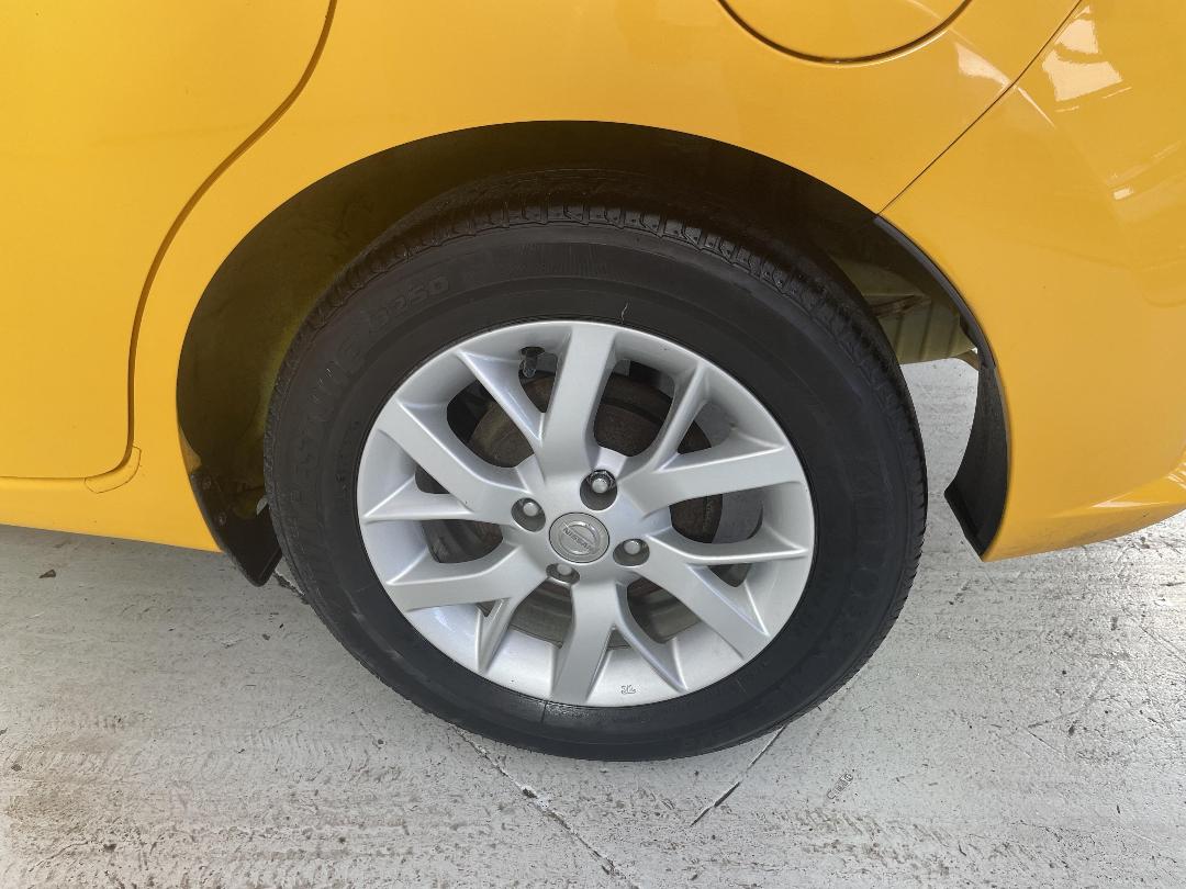 Photo '11' of Nissan Note