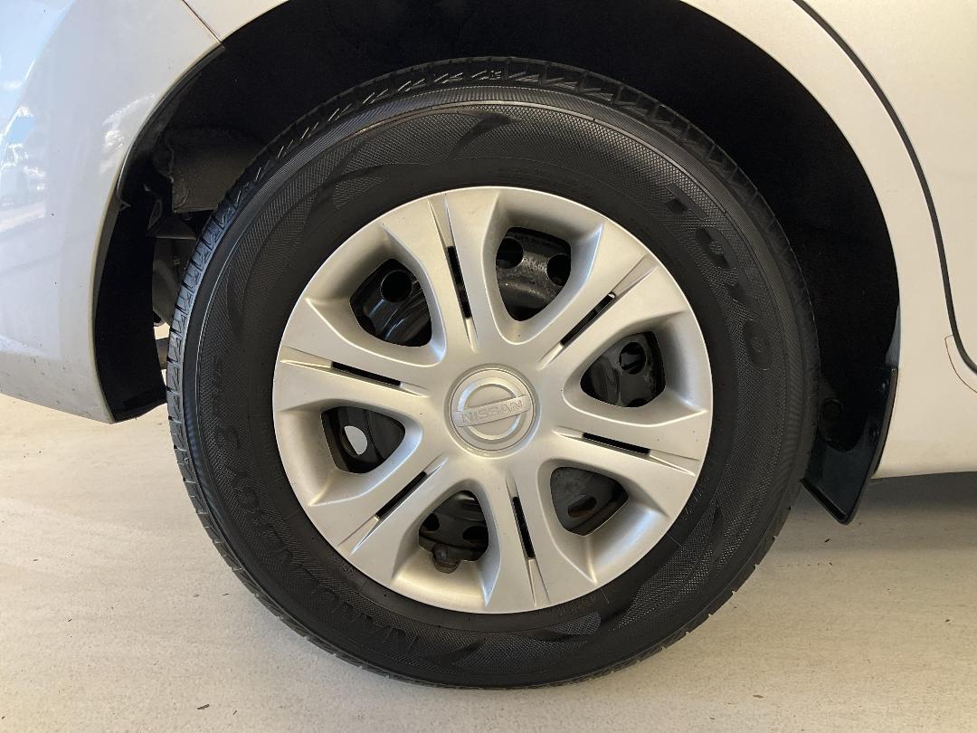 Photo '12' of Nissan Note