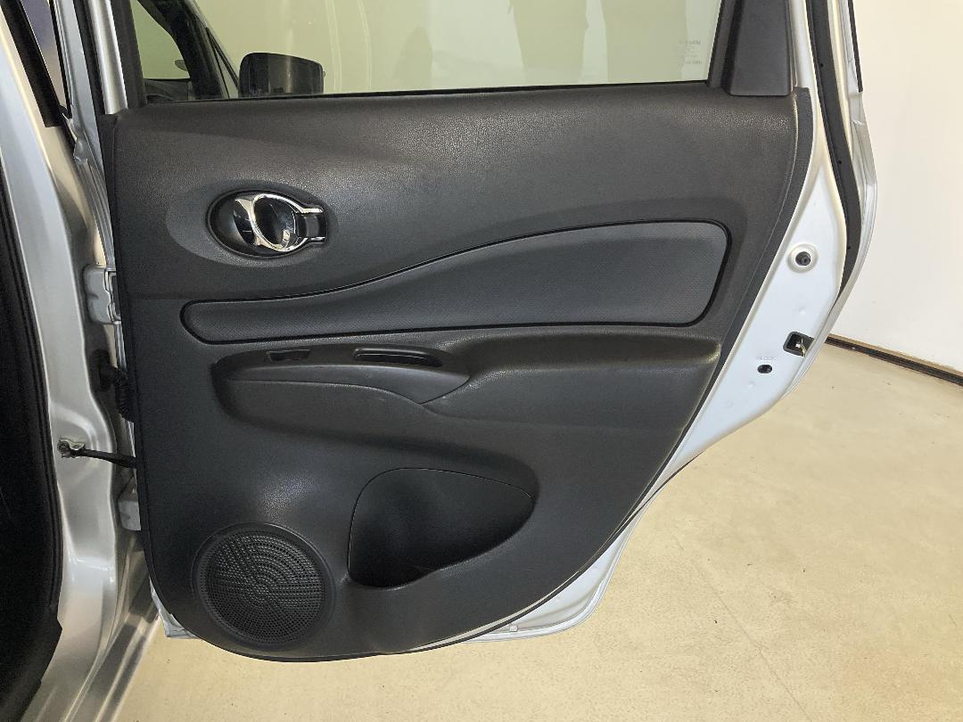 Photo '19' of Nissan Note