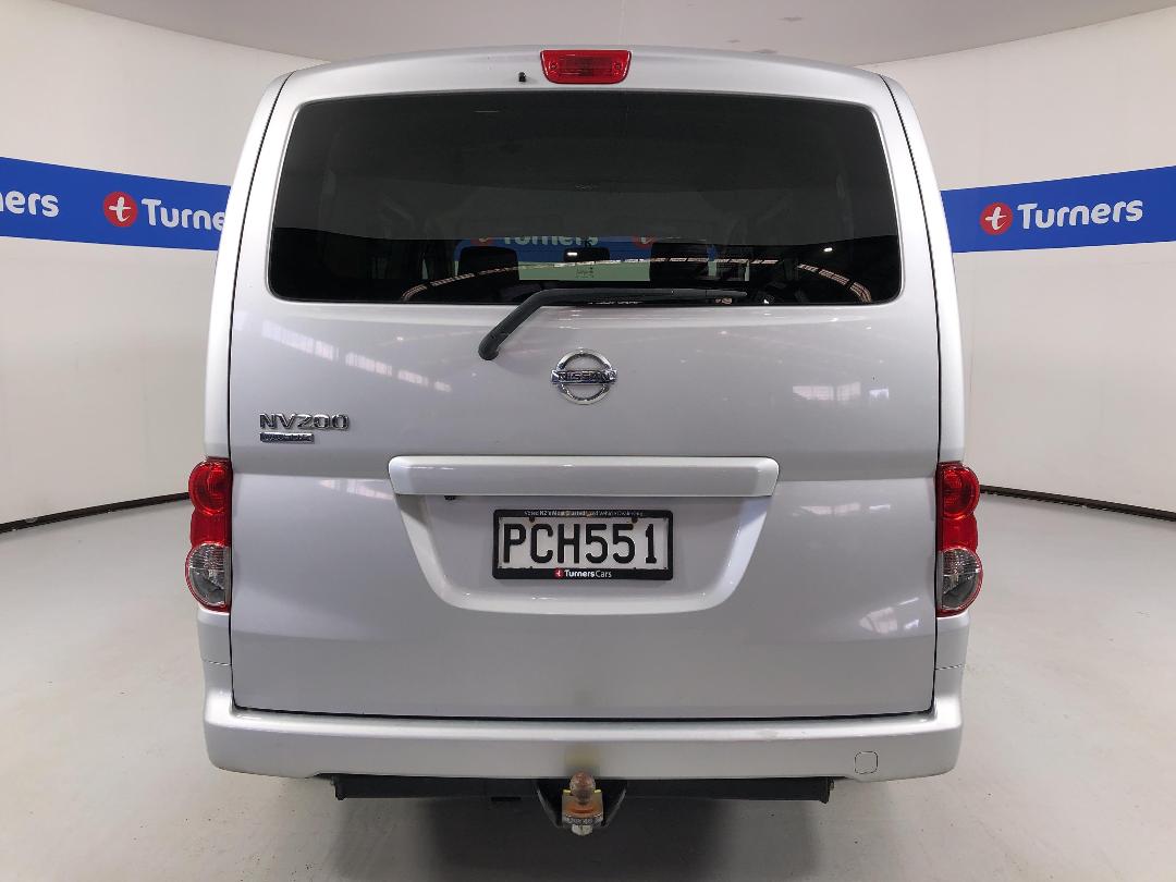 Photo '6' of Nissan NV200