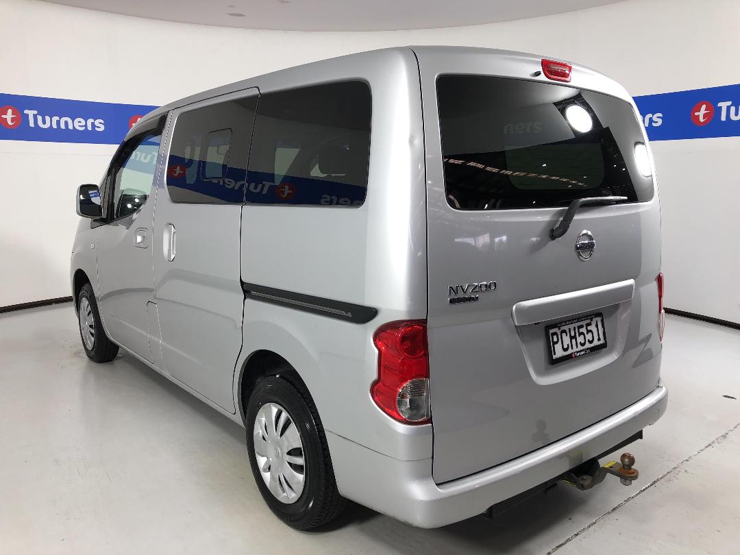 Photo '5' of Nissan NV200