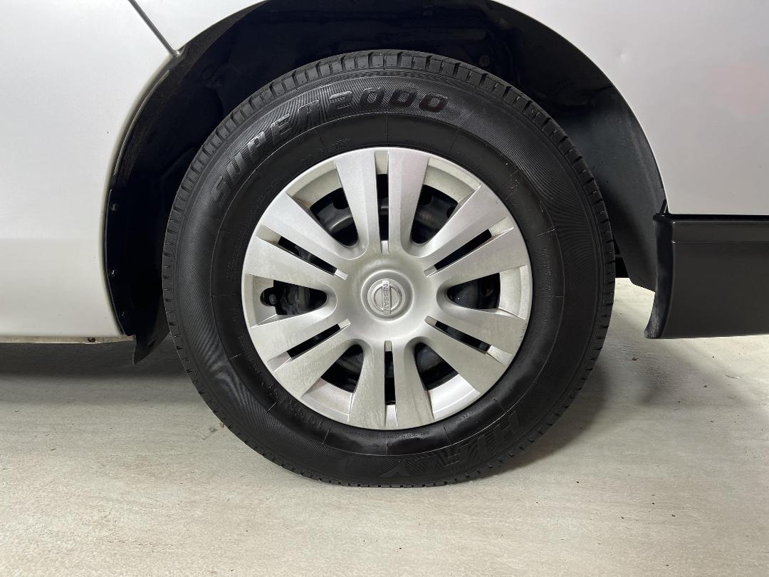 Photo '9' of Nissan NV350 Photo '9' of Nissan NV350