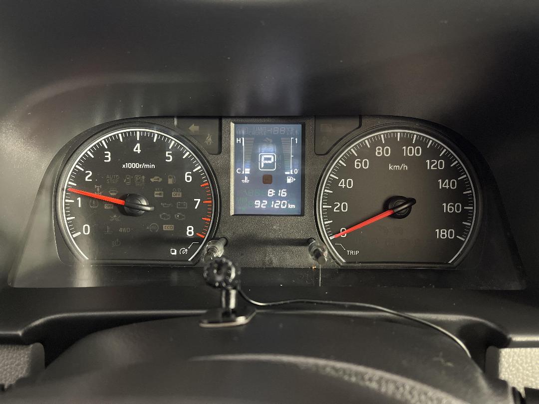 Photo '21' of Nissan NV350 Photo '21' of Nissan NV350