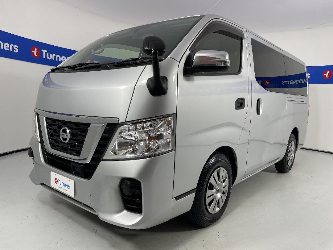 Photo '4' of Nissan NV350