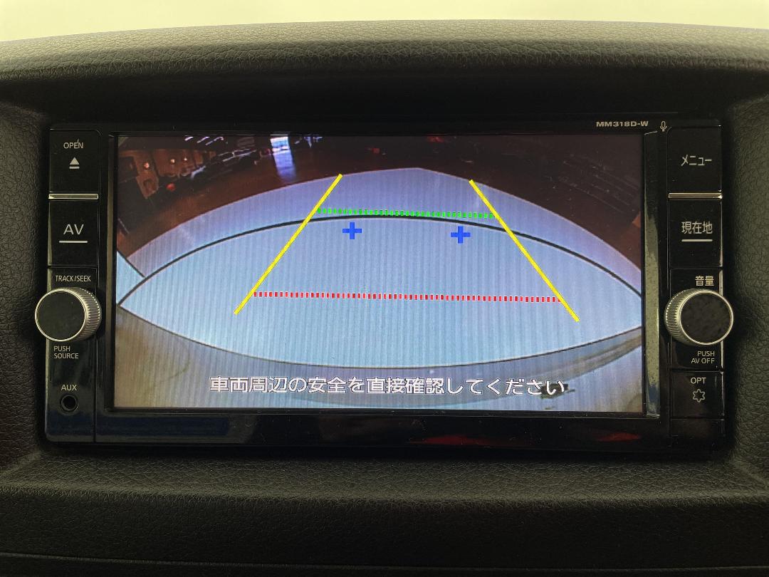 Photo '23' of Nissan NV350