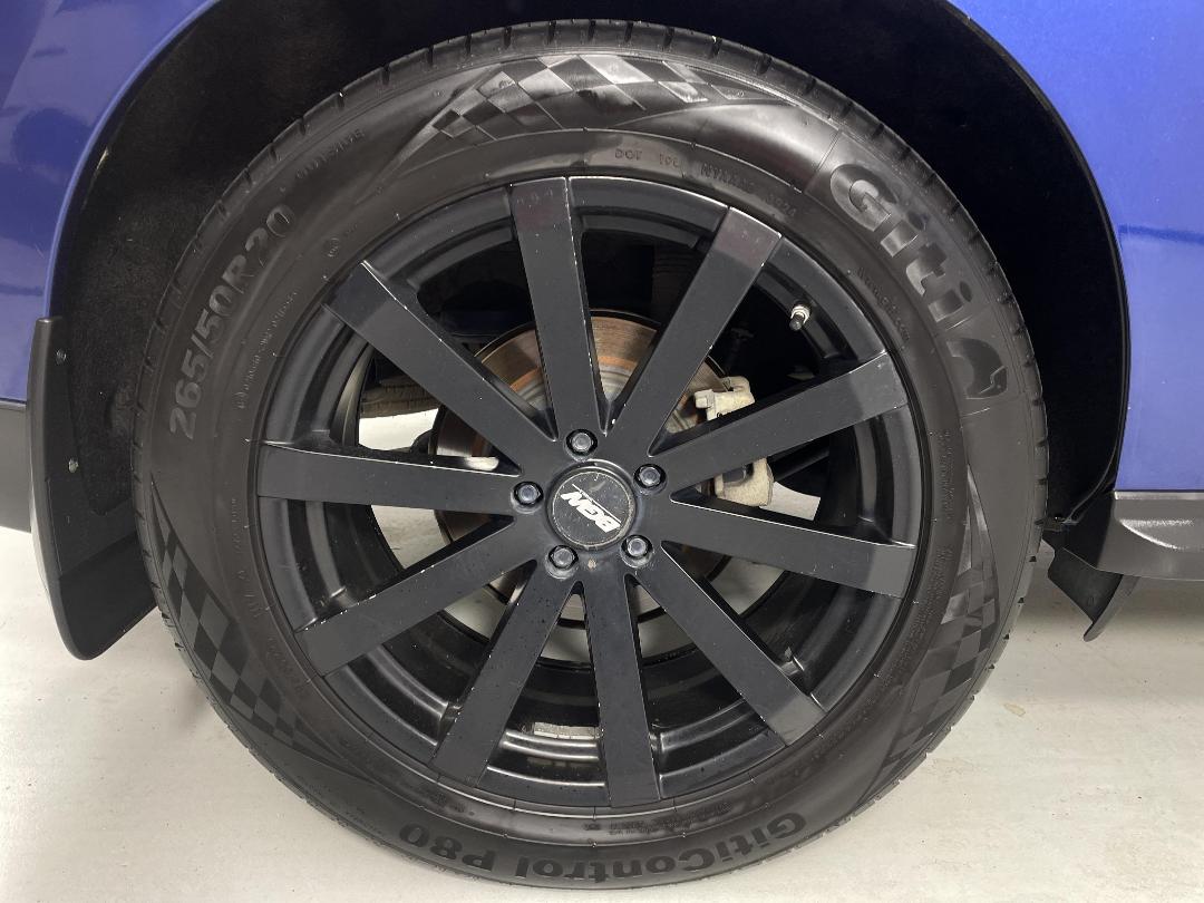 Photo '12' of Nissan Pathfinder