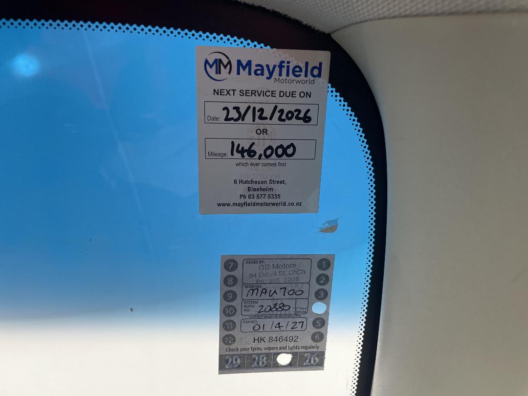 Photo '30' of Nissan Pathfinder