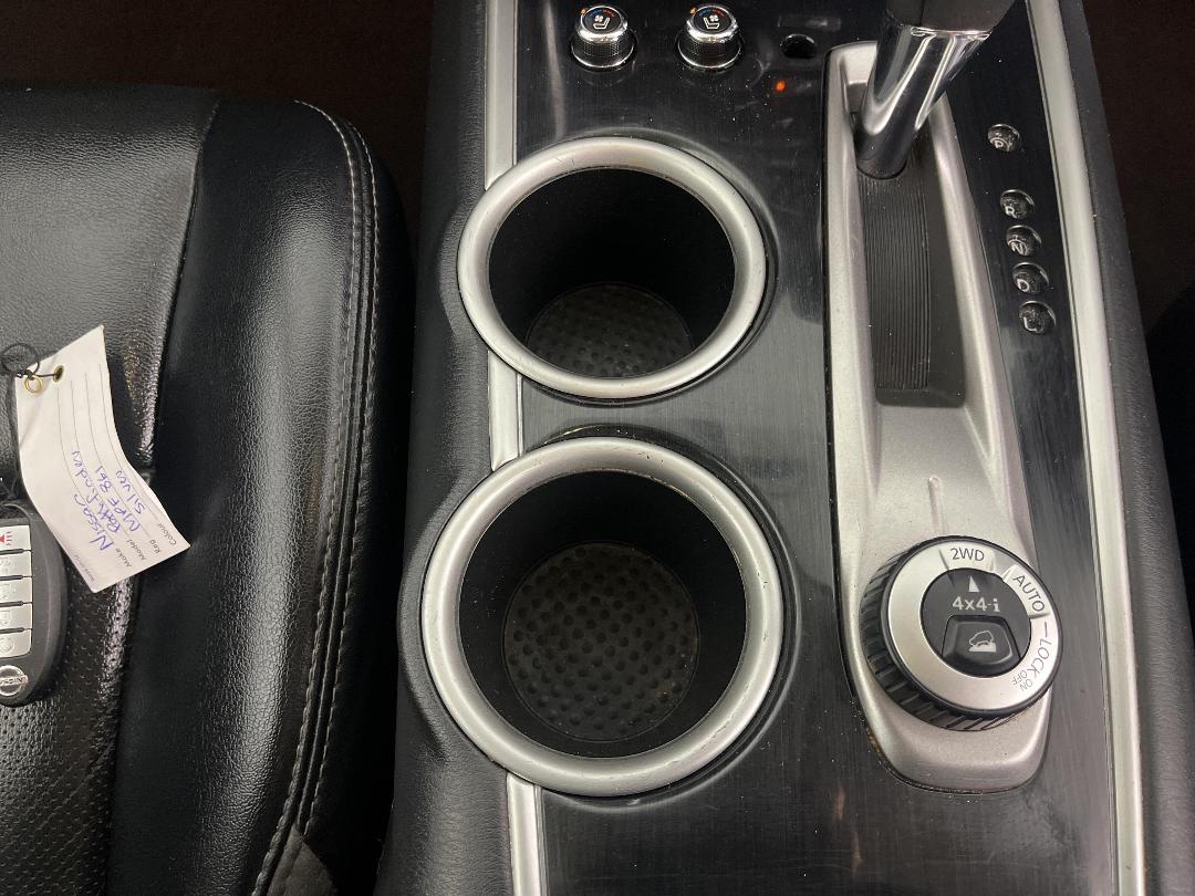 Photo '23' of Nissan Pathfinder