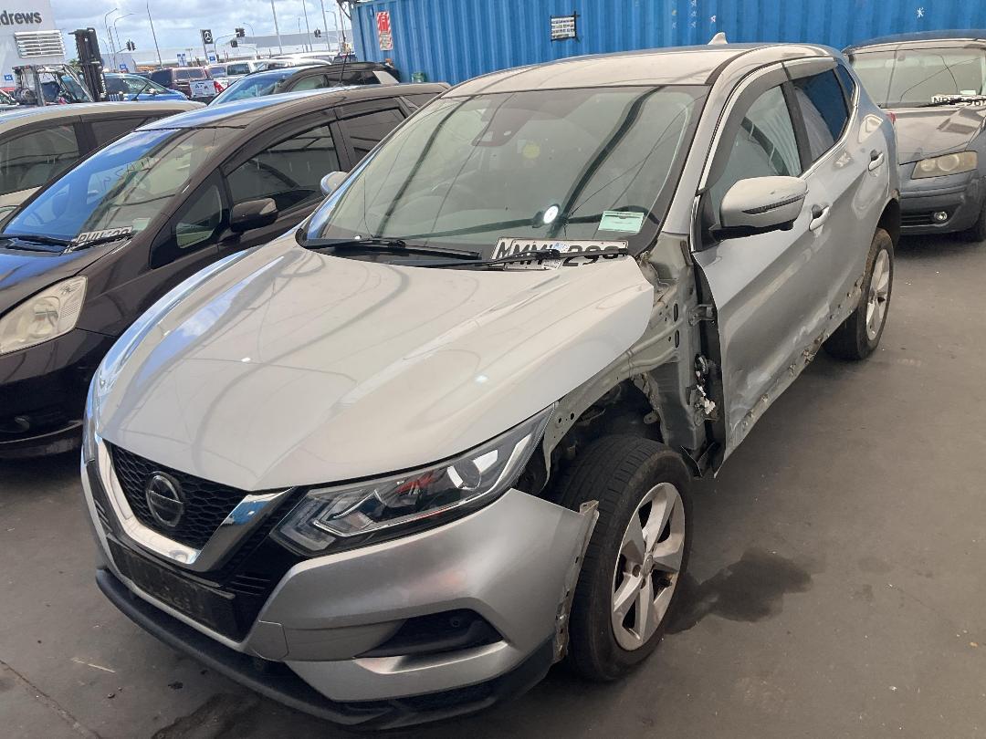 Photo '5' of Nissan Qashqai ST Photo '5' of Nissan Qashqai ST