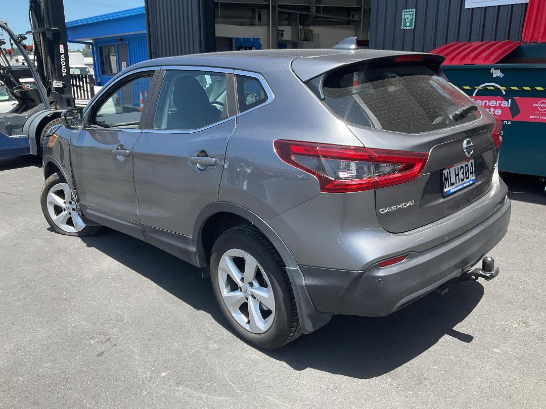 Photo '3' of Nissan Qashqai ST Photo '3' of Nissan Qashqai ST