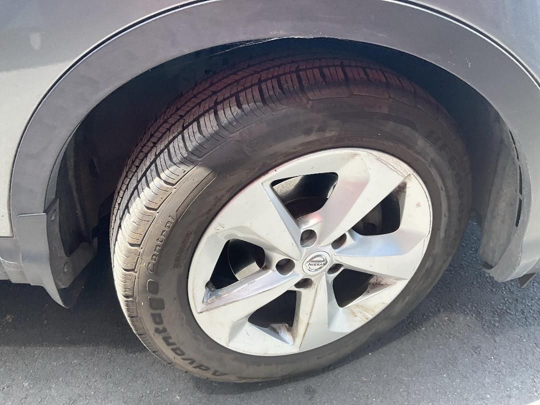 Photo '9' of Nissan Qashqai ST Photo '9' of Nissan Qashqai ST