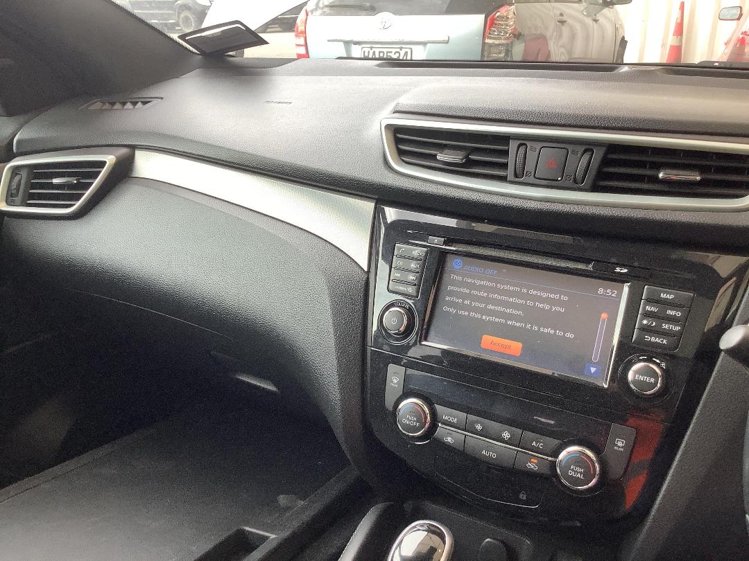 Photo '16' of Nissan Qashqai TI Photo '16' of Nissan Qashqai TI