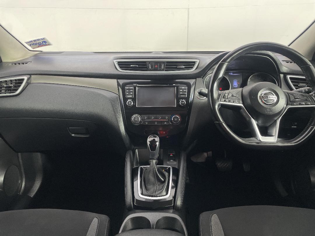 Photo '17' of Nissan Qashqai