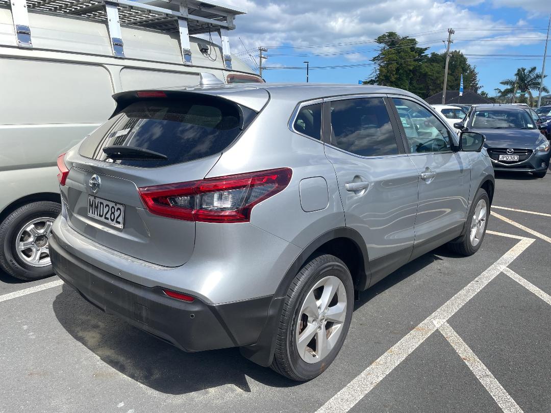 Photo '7' of Nissan Qashqai ST