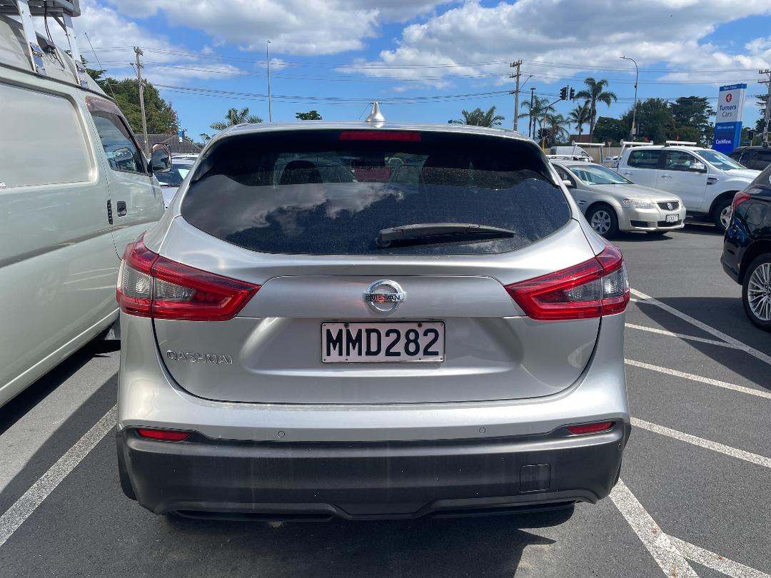 Photo '9' of Nissan Qashqai ST