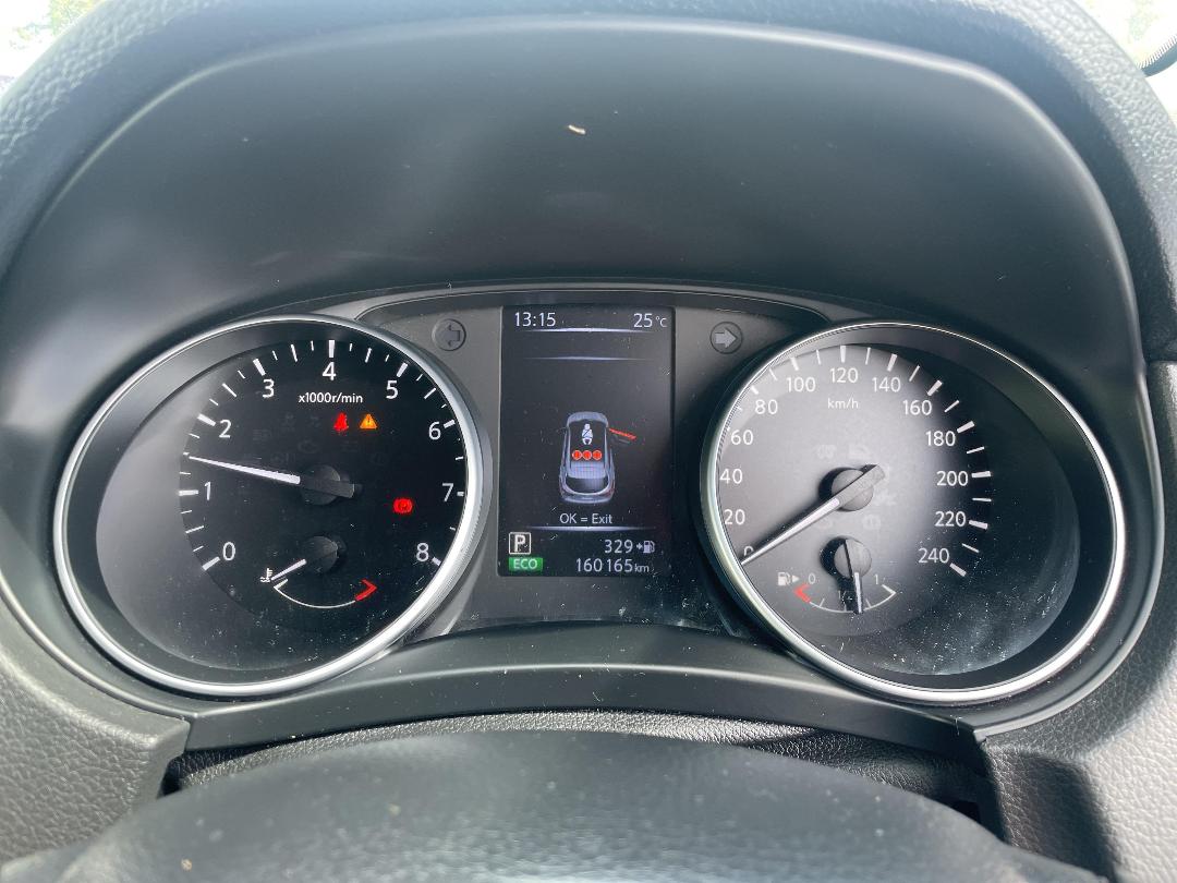 Photo '16' of Nissan Qashqai ST