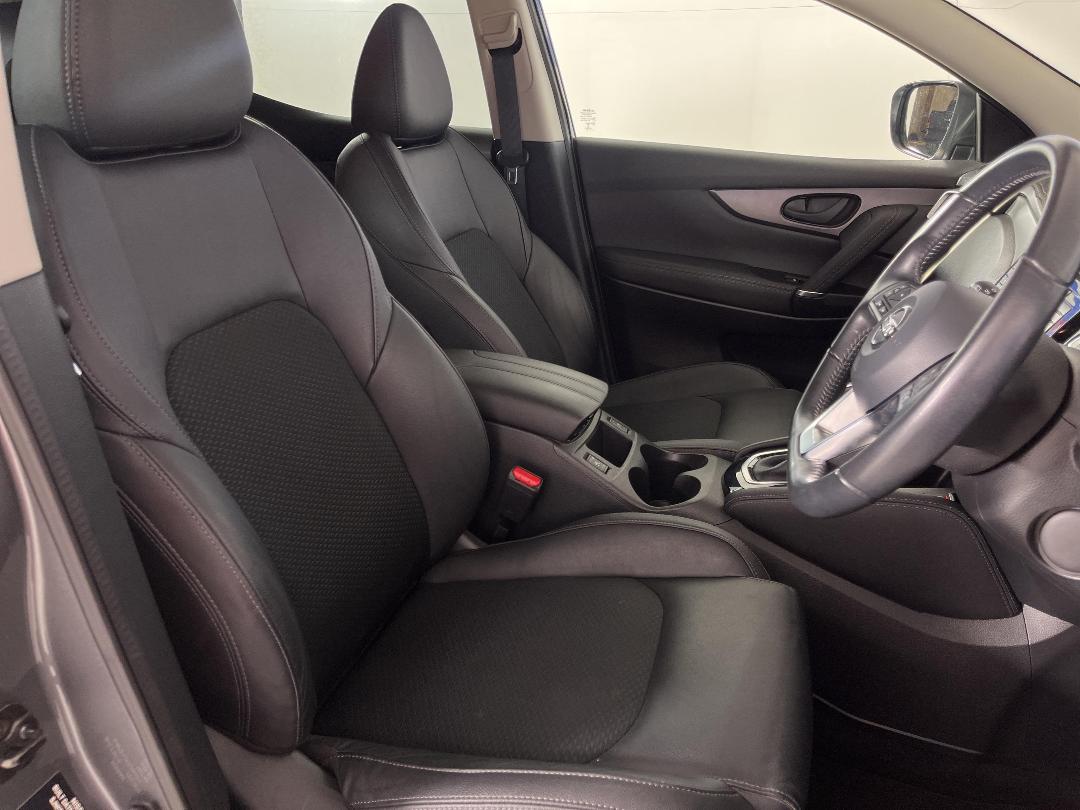 Photo '16' of Nissan Qashqai