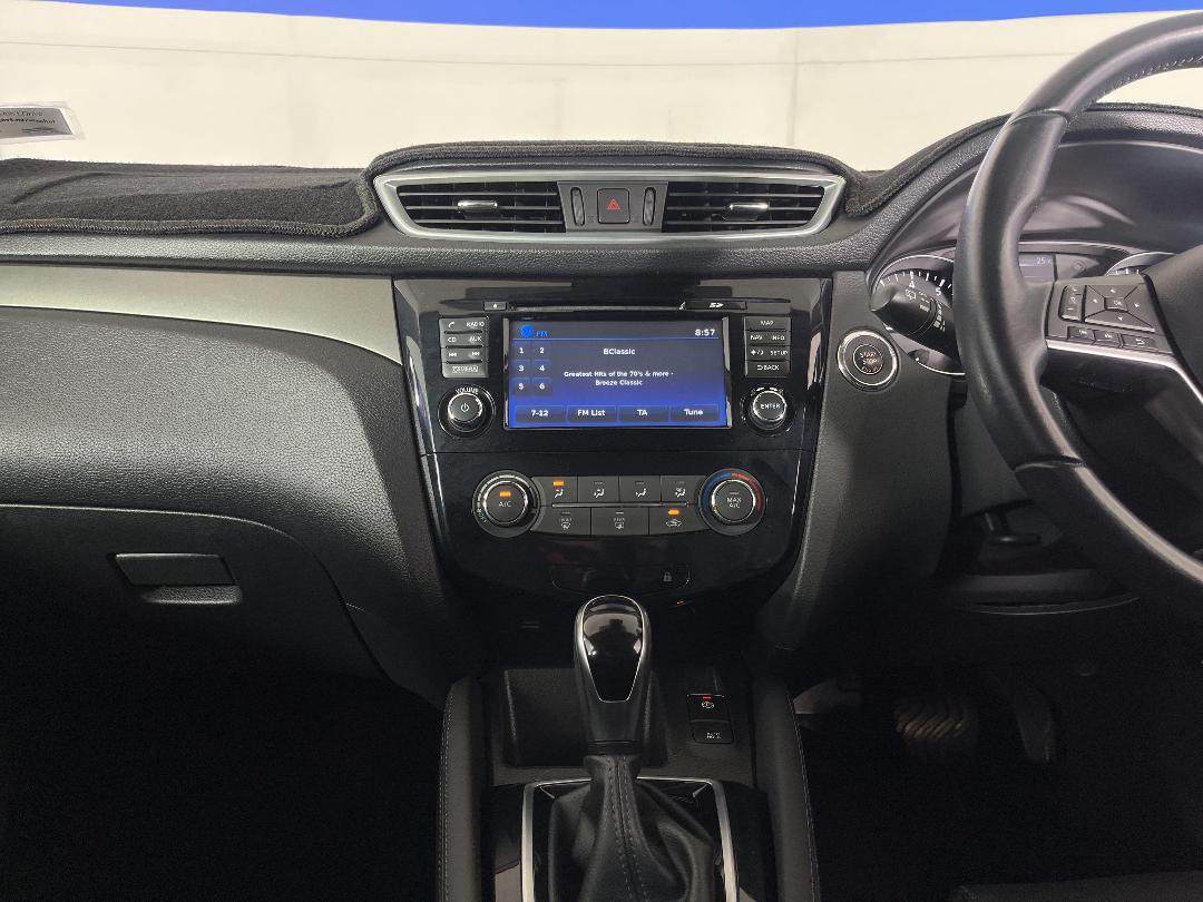 Photo '18' of Nissan Qashqai