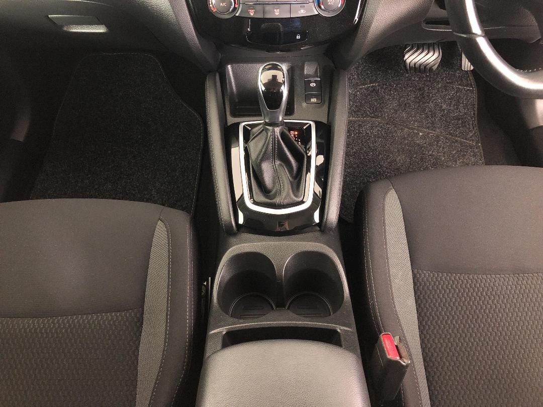 Photo '18' of Nissan Qashqai