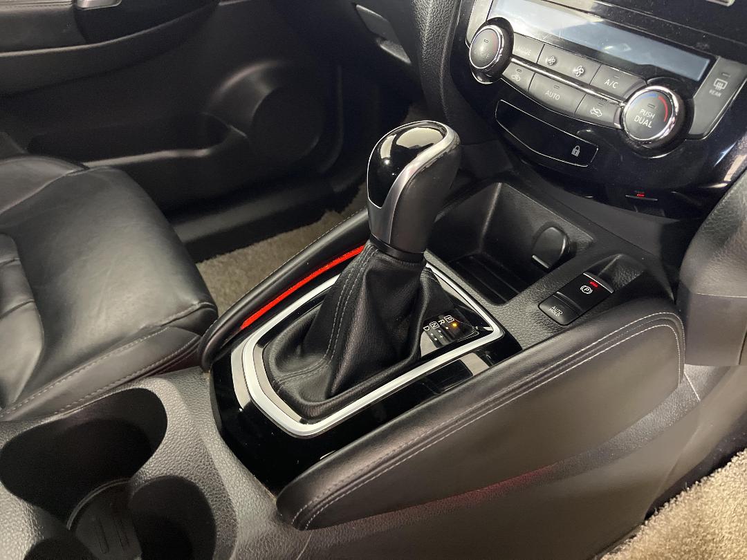 Photo '18' of Nissan Qashqai