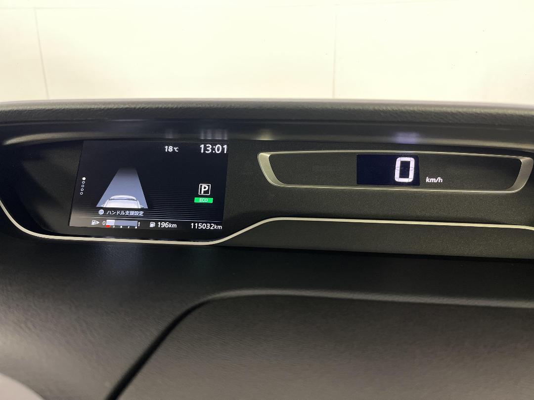 Photo '20' of Nissan Serena