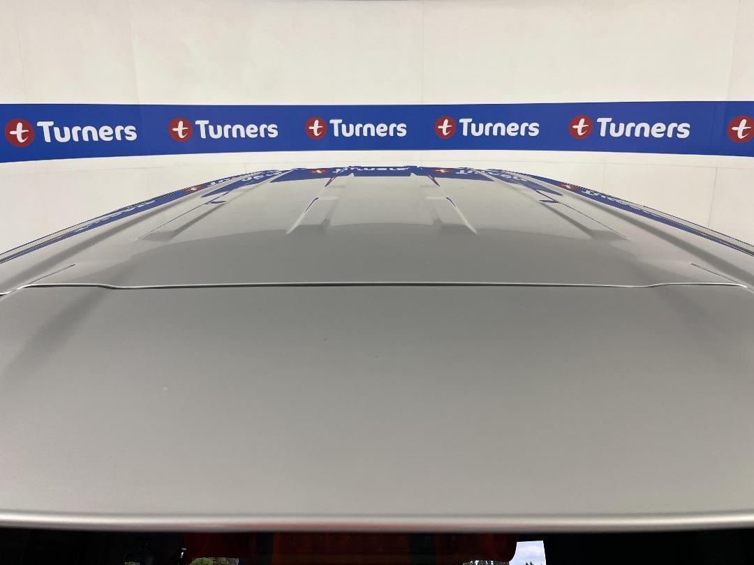 Photo '29' of Nissan Serena