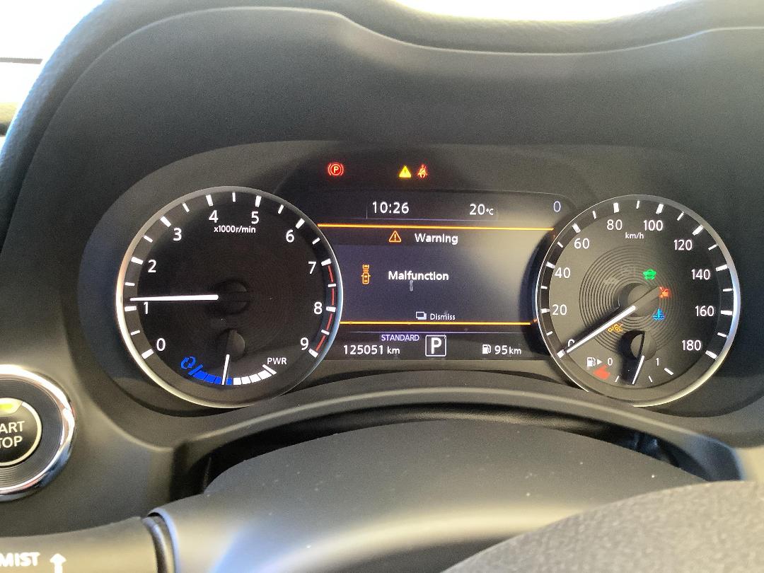 Photo '14' of Nissan Skyline