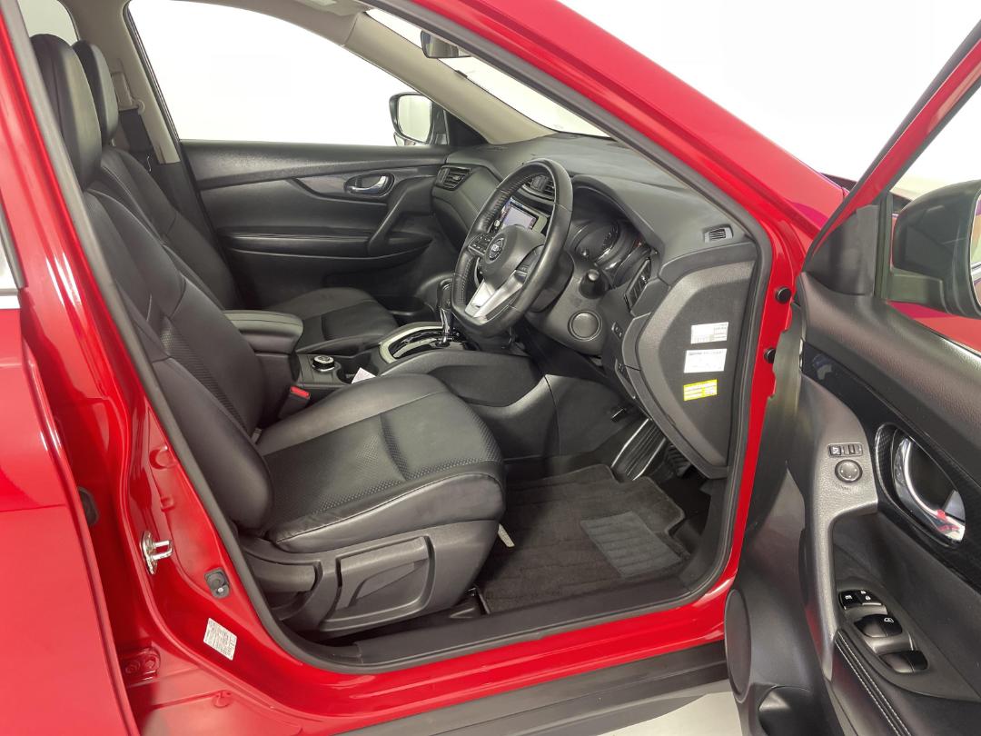 Photo '16' of Nissan X-Trail