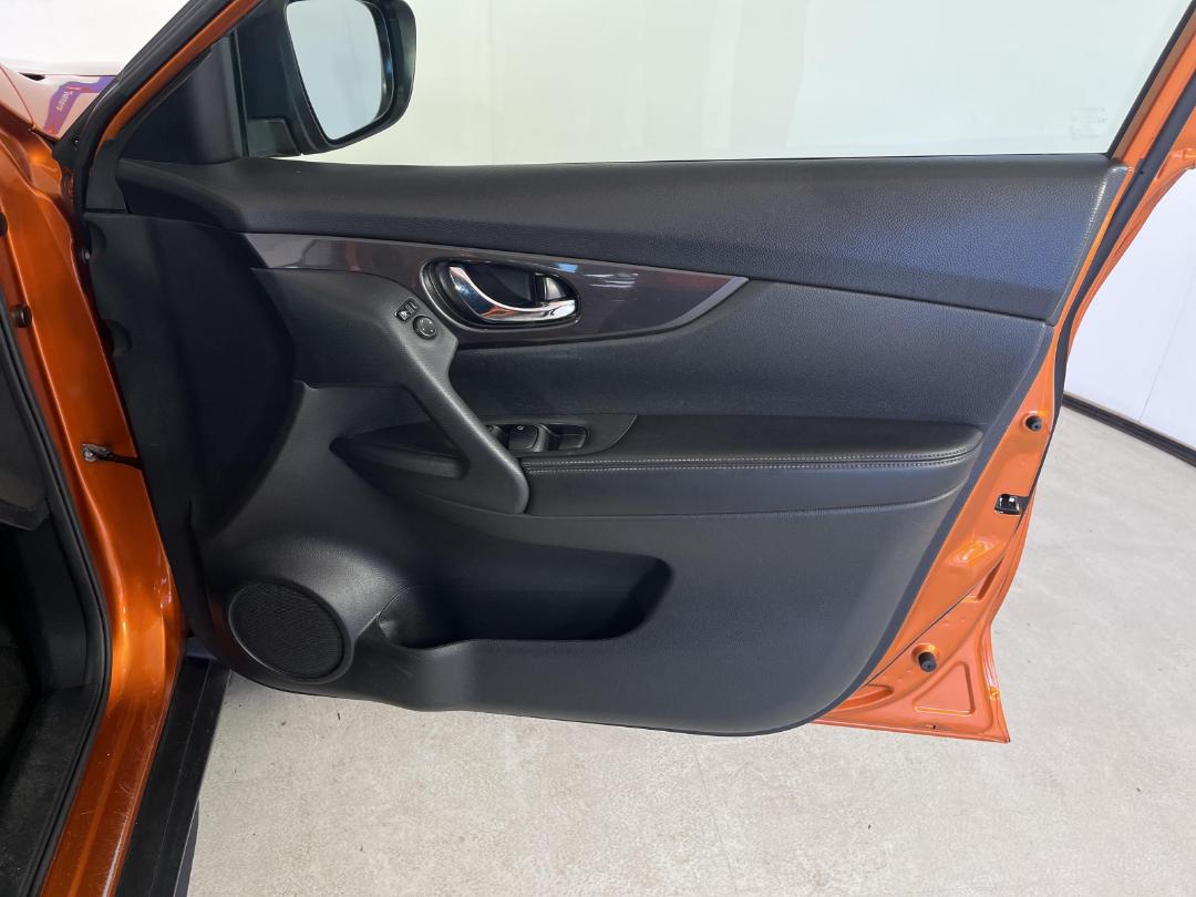 Photo '15' of Nissan X-Trail Photo '15' of Nissan X-Trail