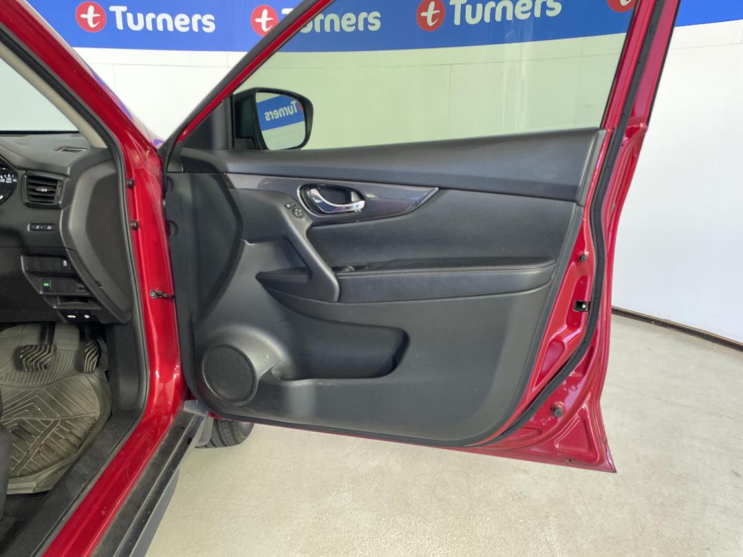 Photo '15' of Nissan X-Trail