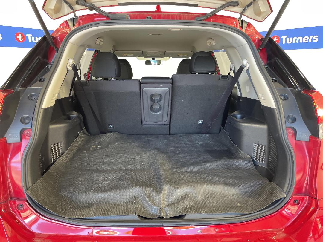 Photo '14' of Nissan X-Trail