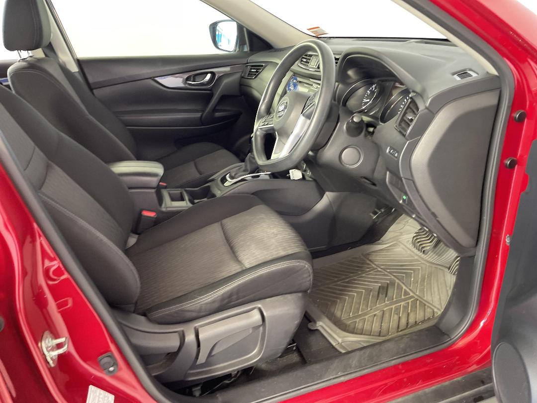 Photo '16' of Nissan X-Trail