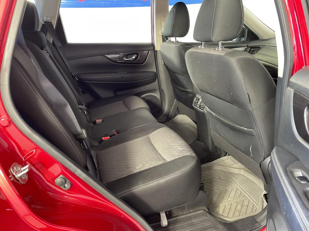 Photo '20' of Nissan X-Trail