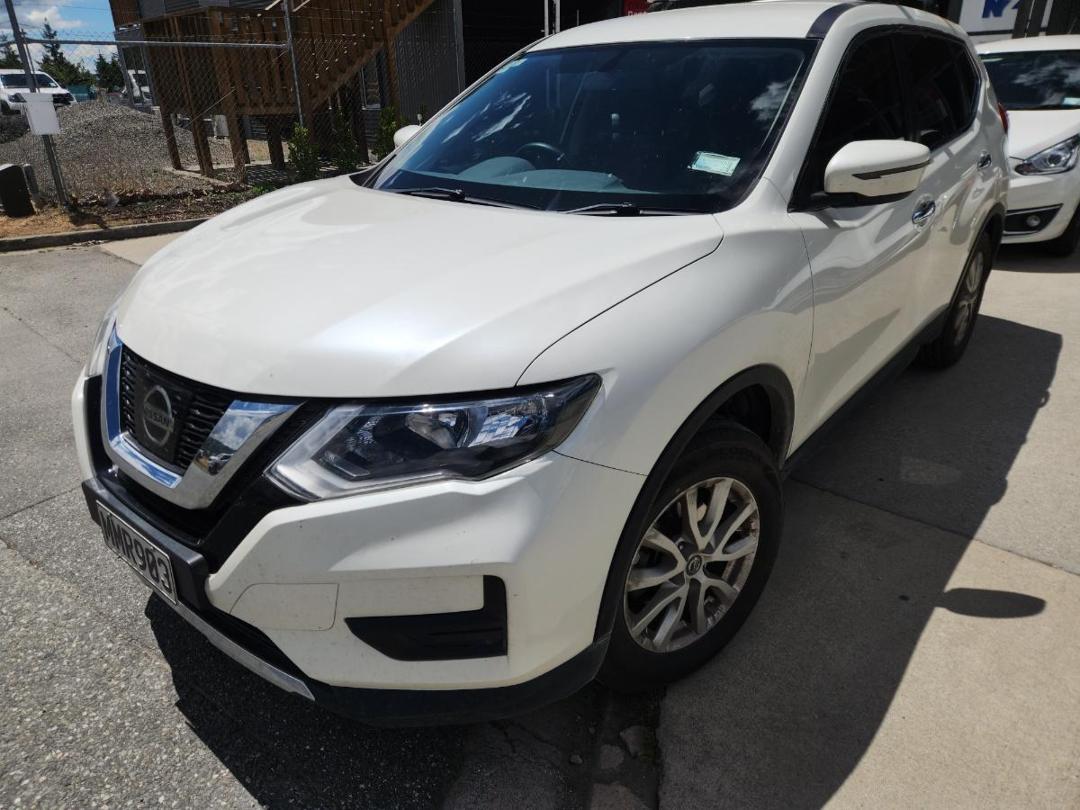 Photo '4' of Nissan X-Trail ST Photo '4' of Nissan X-Trail ST