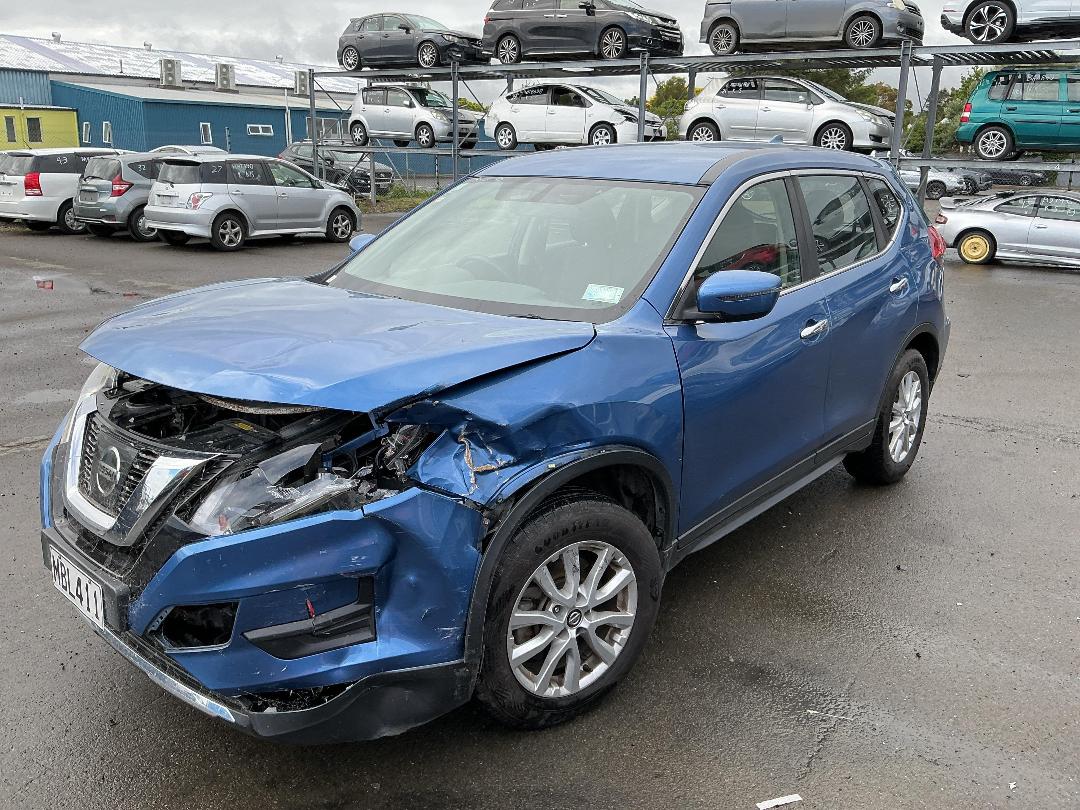 Photo '3' of Nissan X-Trail ST Photo '3' of Nissan X-Trail ST