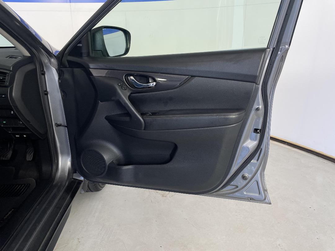 Photo '15' of Nissan X-Trail Photo '15' of Nissan X-Trail