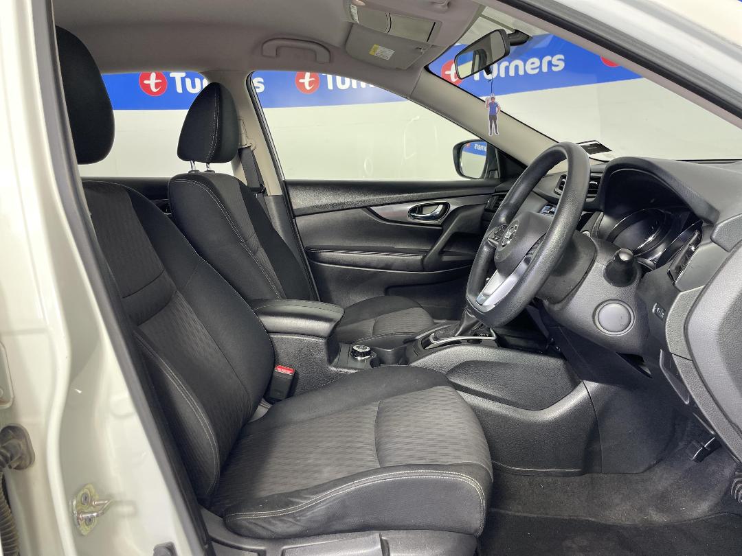 Photo '16' of Nissan X-Trail