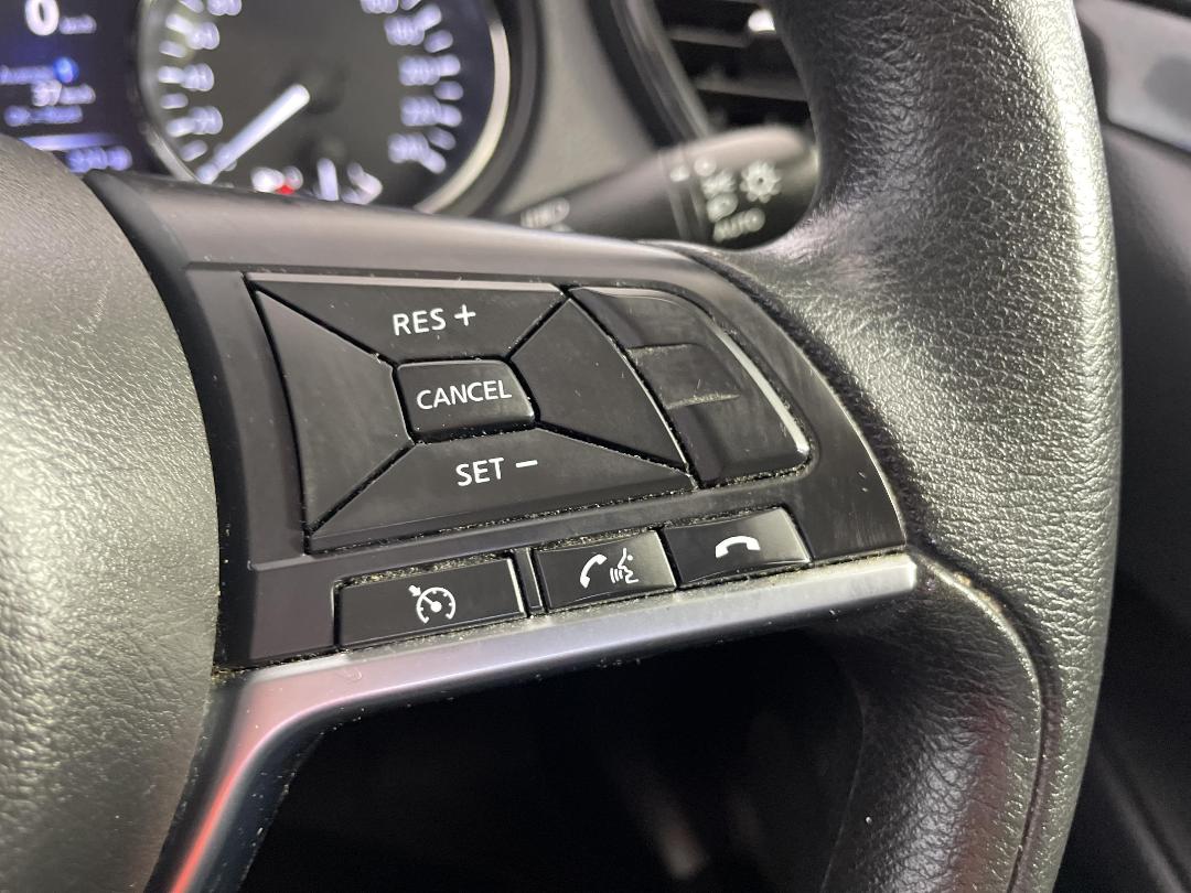 Photo '24' of Nissan X-Trail