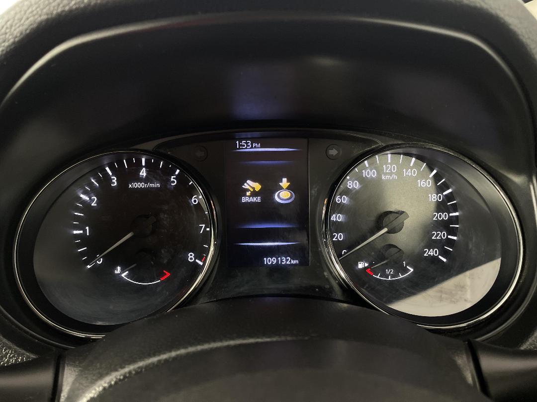 Photo '21' of Nissan X-Trail