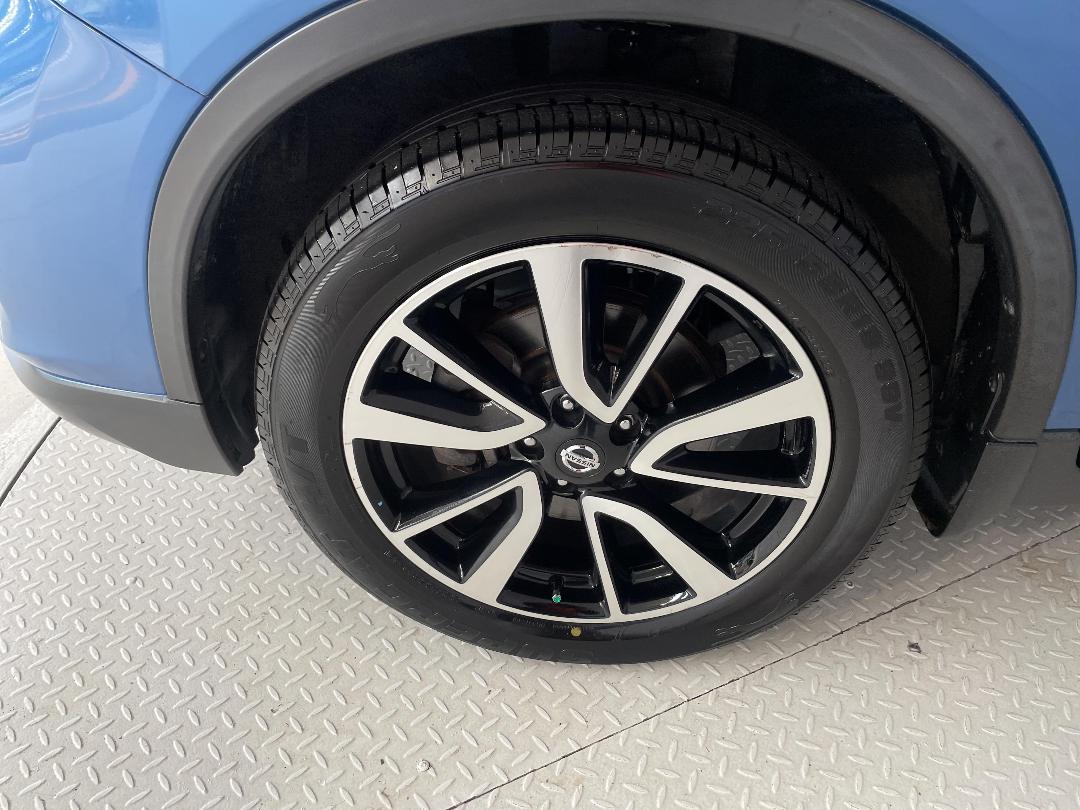 Photo '10' of Nissan X-Trail