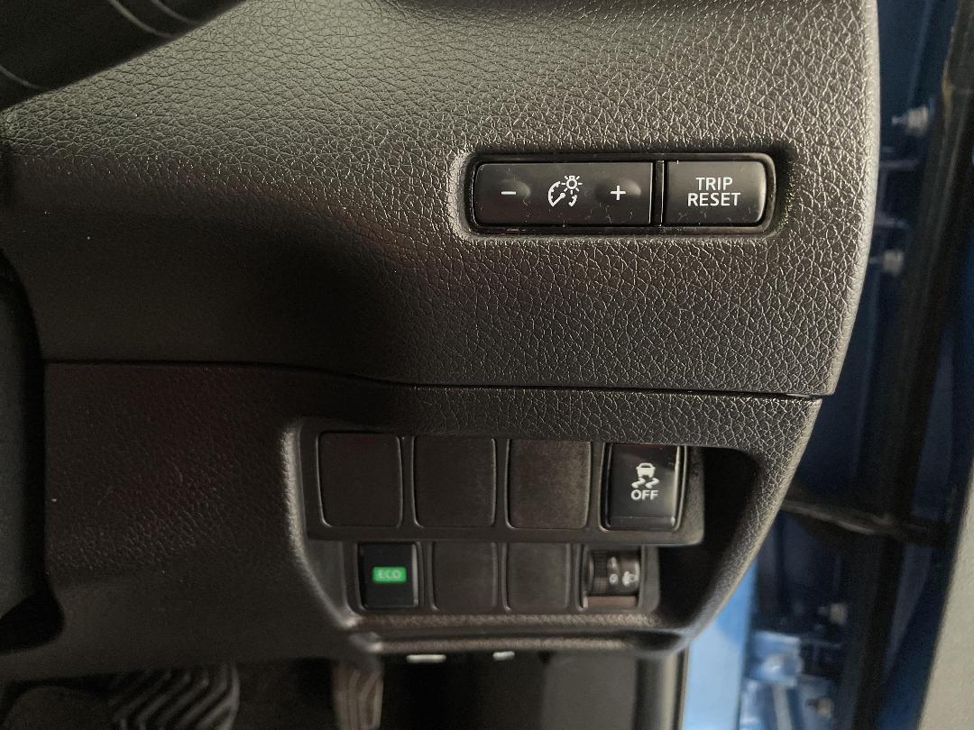 Photo '24' of Nissan X-Trail