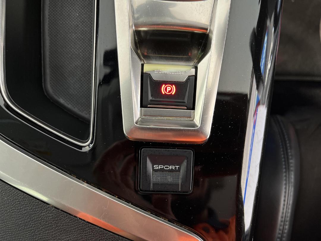 Photo '29' of Peugeot 3008 Photo '29' of Peugeot 3008