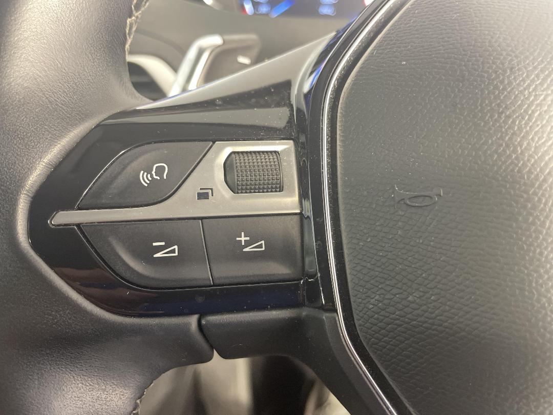 Photo '23' of Peugeot 3008 Photo '23' of Peugeot 3008