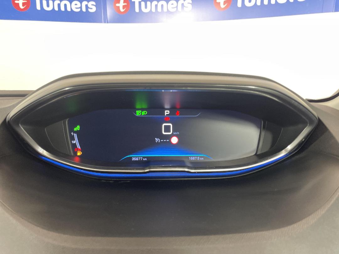 Photo '21' of Peugeot 3008